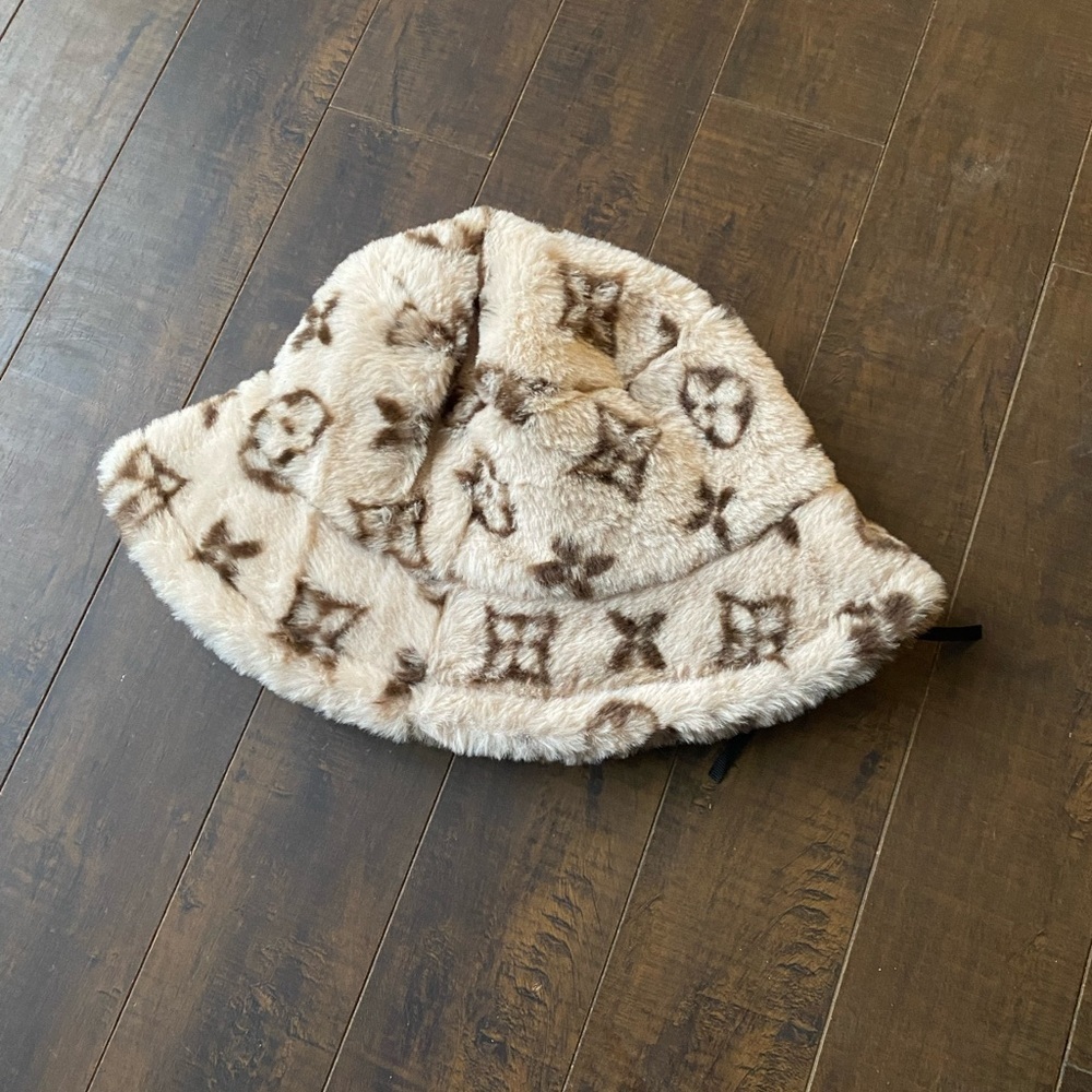 Faux Fur Bucket Hat with Monogram Pattern - Picture 8 of 8
